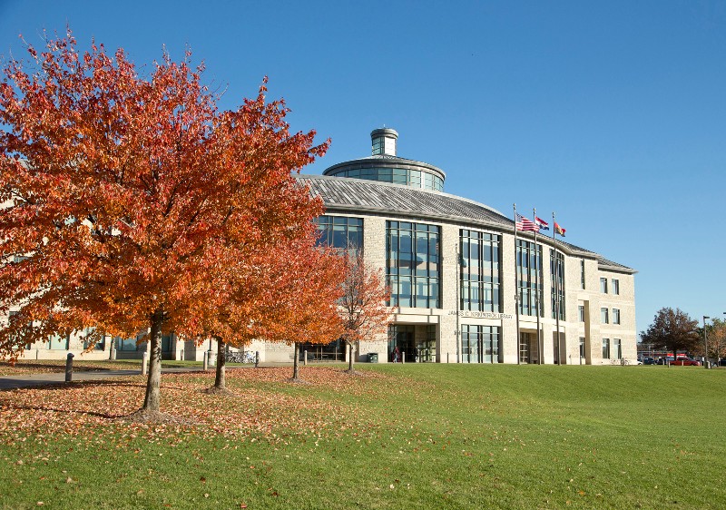 UCM library on campus