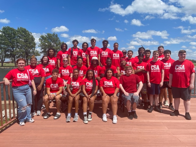 Central Summer academy Students taking group photo 