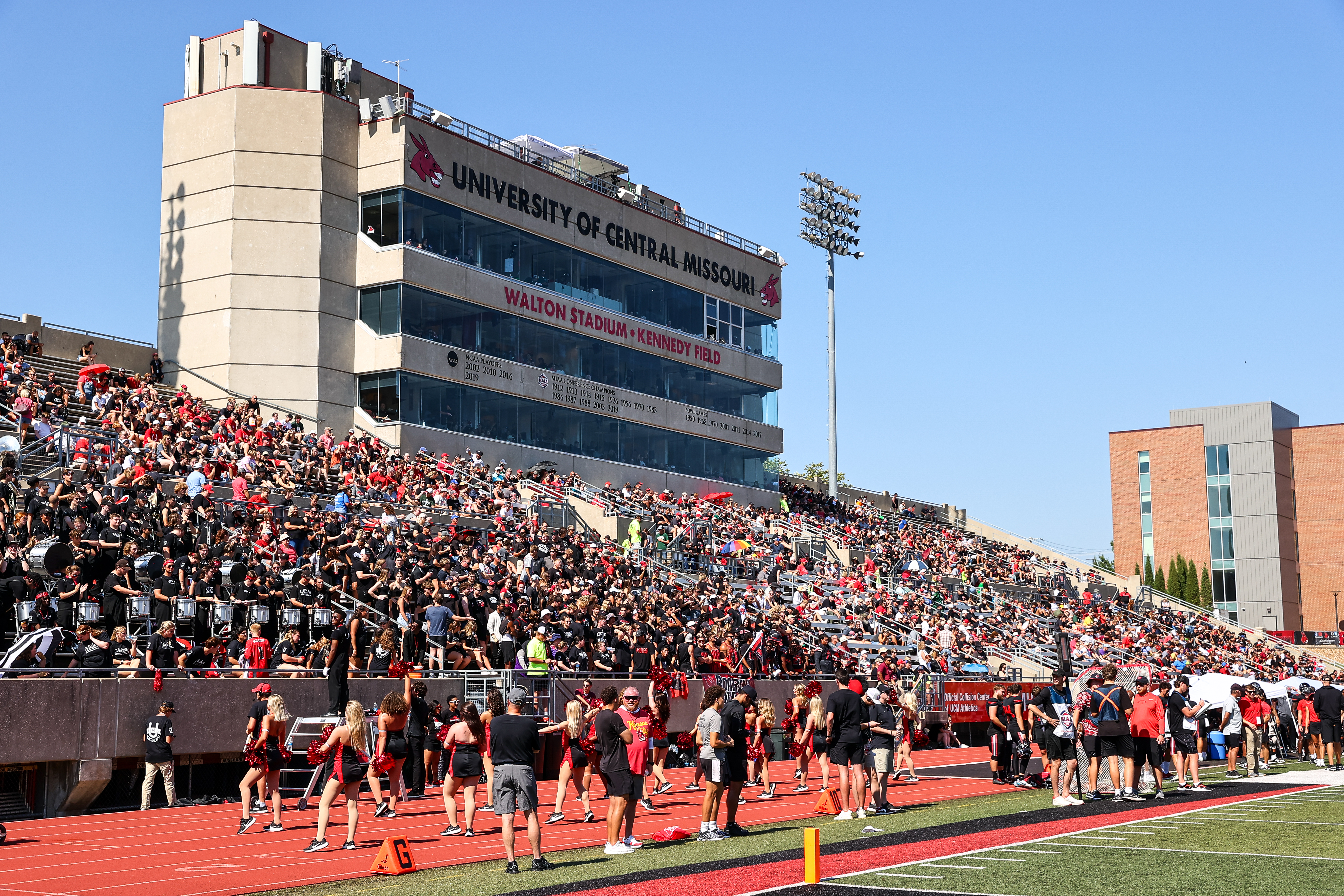 Walton Stadium duinrg a football game.